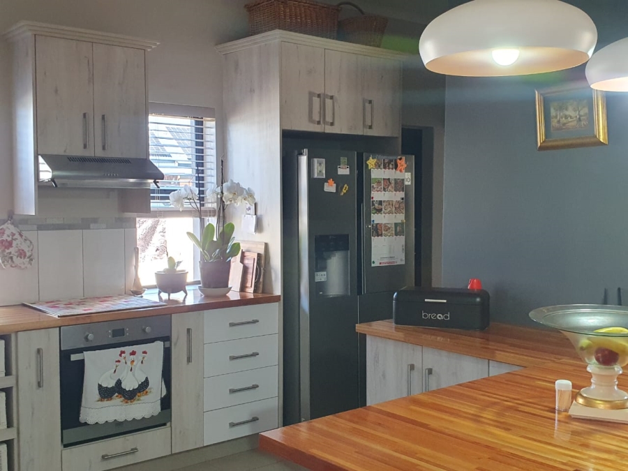 3 Bedroom Property for Sale in Blue Mountain Village Western Cape